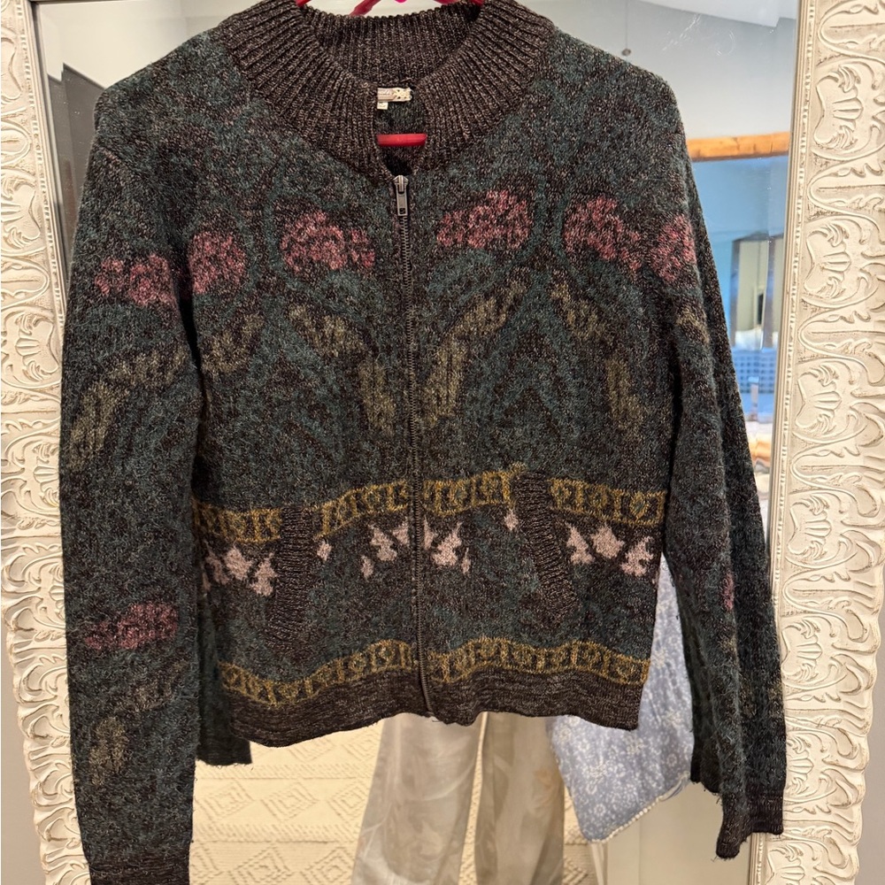 Women's Earthy Tones Cardigan - Picture 5 of 5